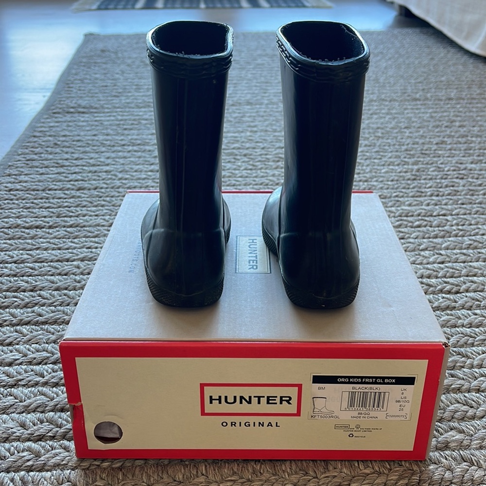 Hunter US size 9 toddler black rain boots 🖤 - Picture 4 of 5